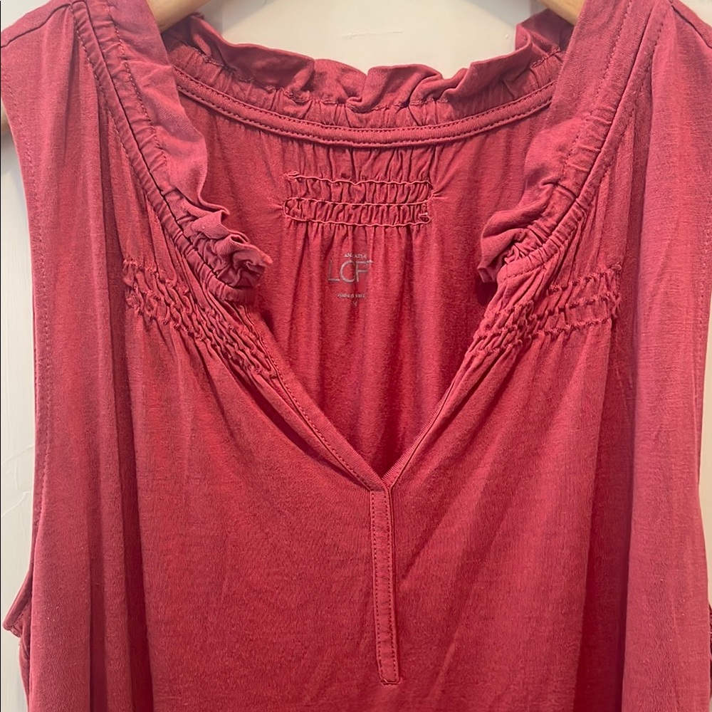 LOFT Sleeveless V-Neck Blouse